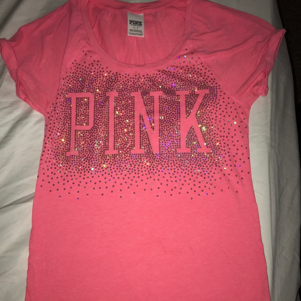 PINK T-shirt